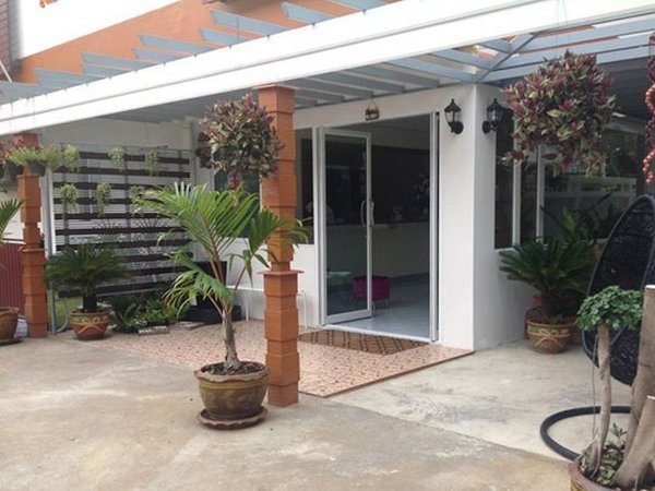 Muslim Home 2 entrance and patio